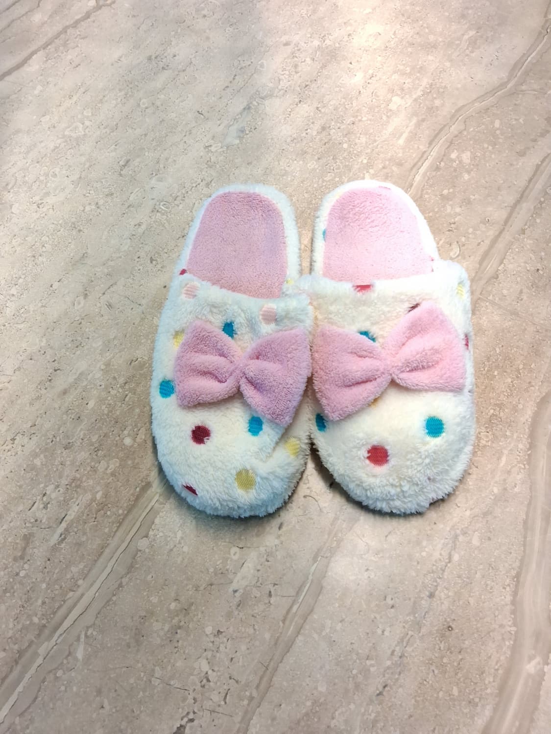 겨울 실내 슬리퍼 300원 상품이미지1