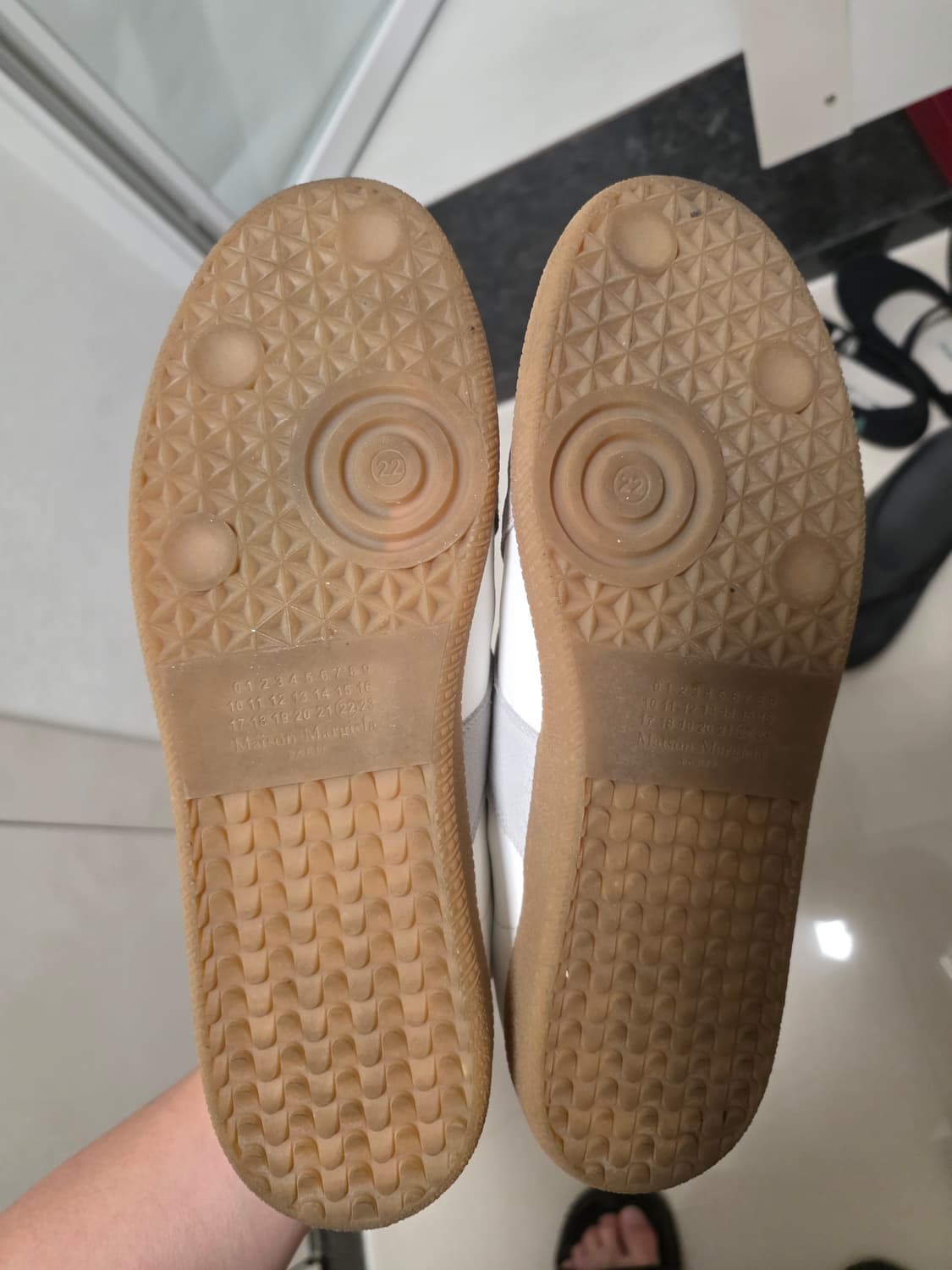 메종 마르지엘라 독일군 43 사이즈 판매해요 (3회착) 상품이미지3