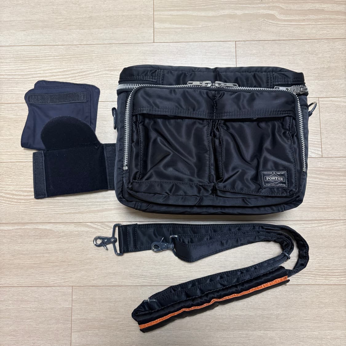 요시다포터 porter 카메라백 탱커 블랙 상품이미지1