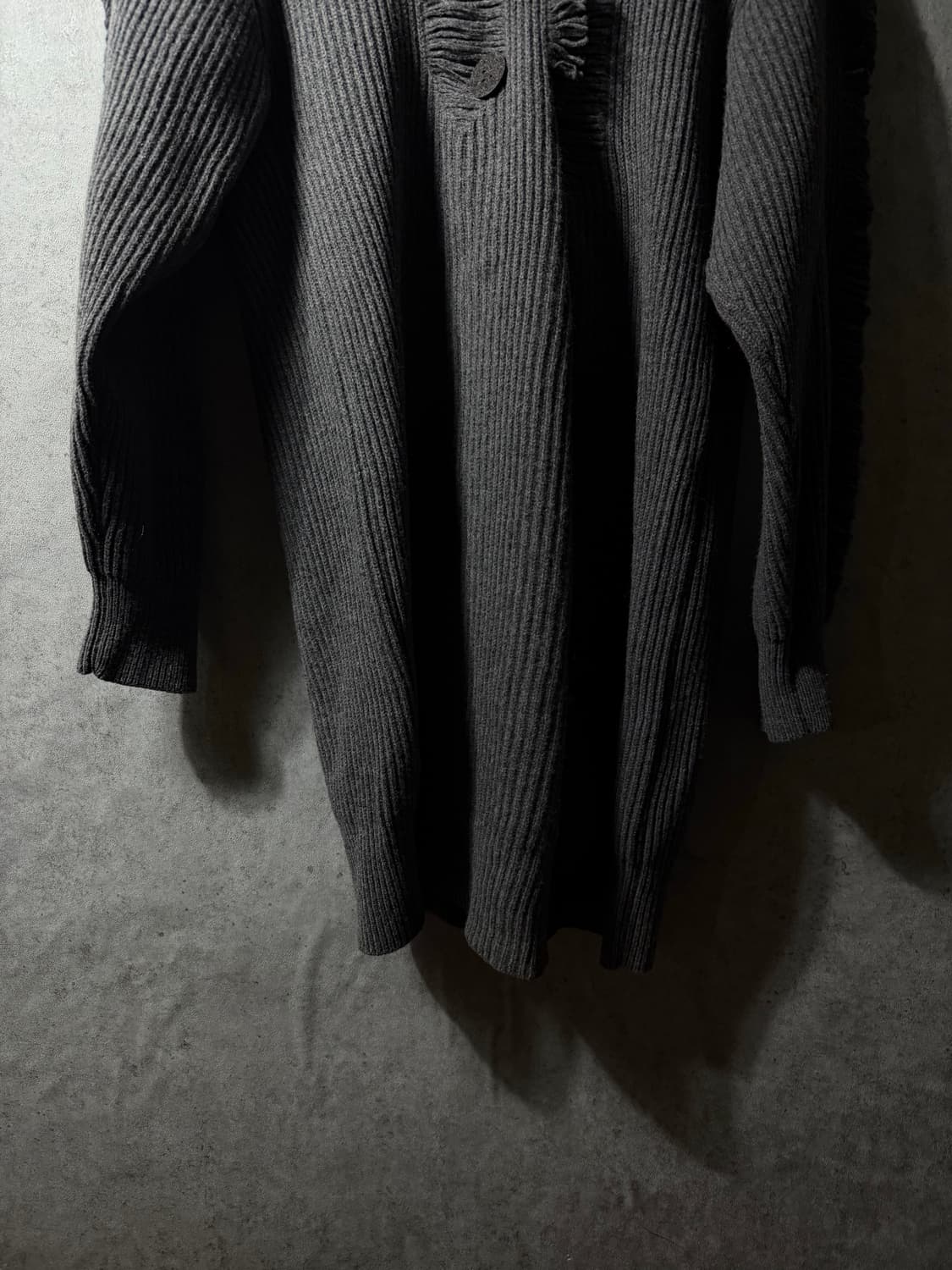 이세이미야케 디스트로이드 숄카라 가디건 상품이미지6