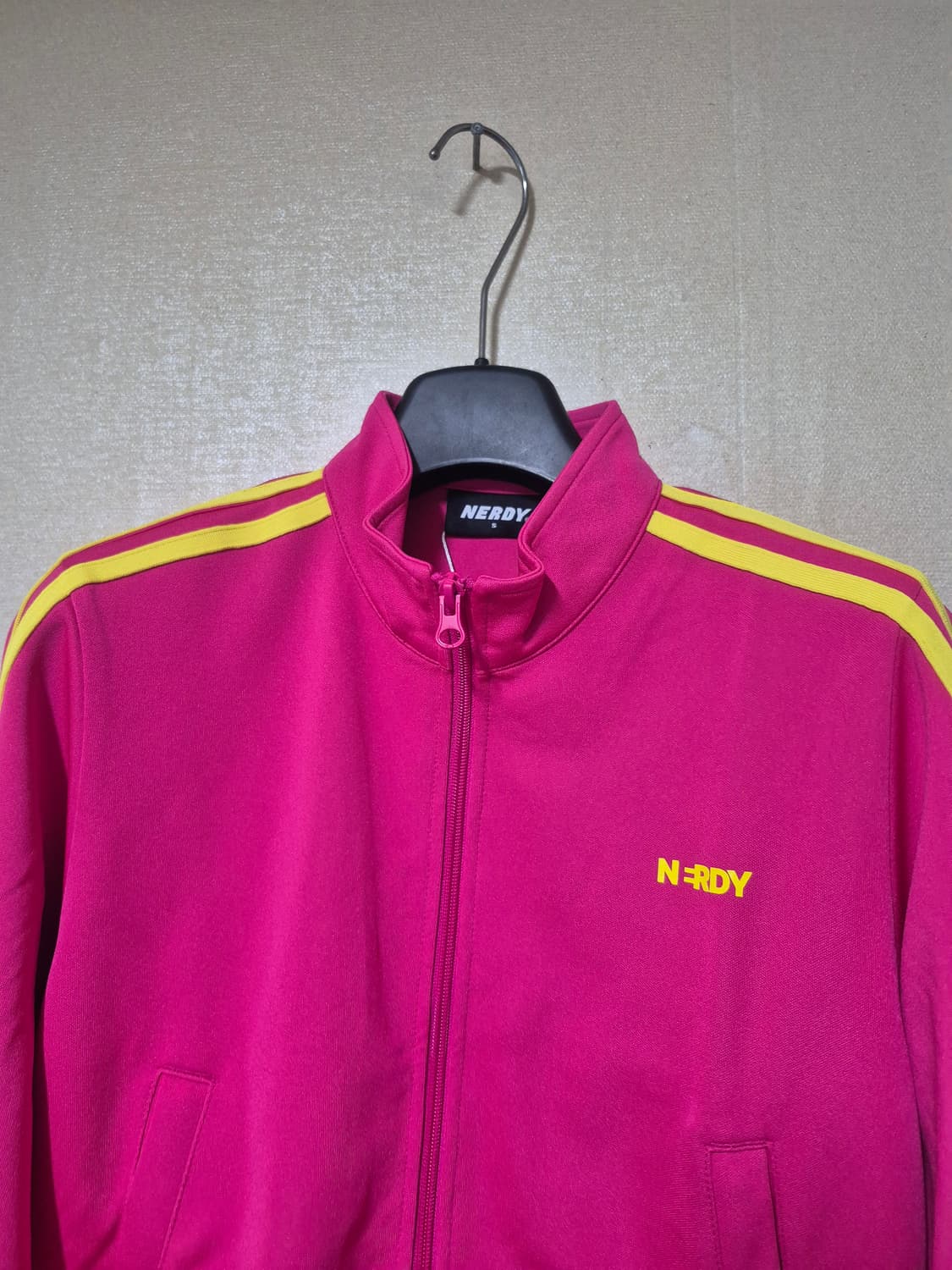 새옷 널디 크롭 트랙탑 상품이미지2