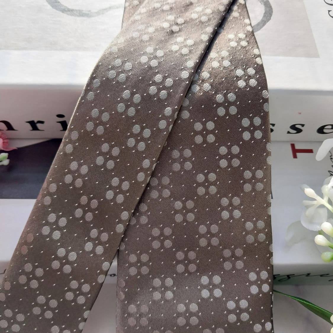 모스키노 실크 브라운 도트 슬림 넥타이 6.6cm A+등급 K1446
 상품이미지3