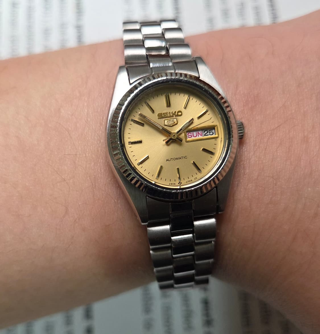 빈티지 세이코 데이데이트 샴골판 플루티드베젤 오토매틱 여성용  상품이미지9