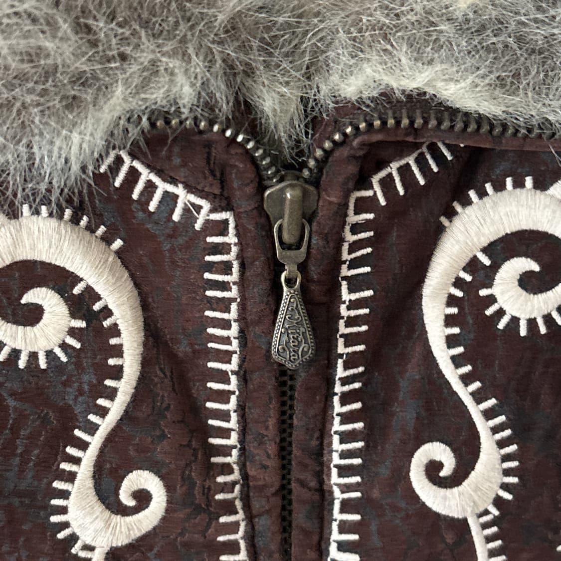 빈티지 보헤미안 에스닉무드 브라운 털조끼 베스트 상품이미지3