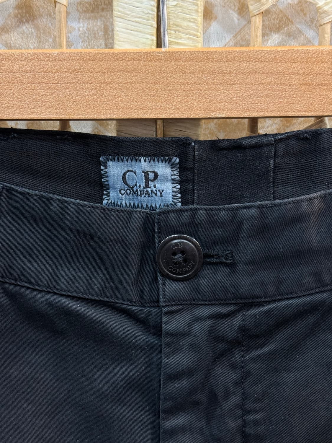 44/32 정품 cp컴퍼니 카고바지 팝니다 상품이미지3