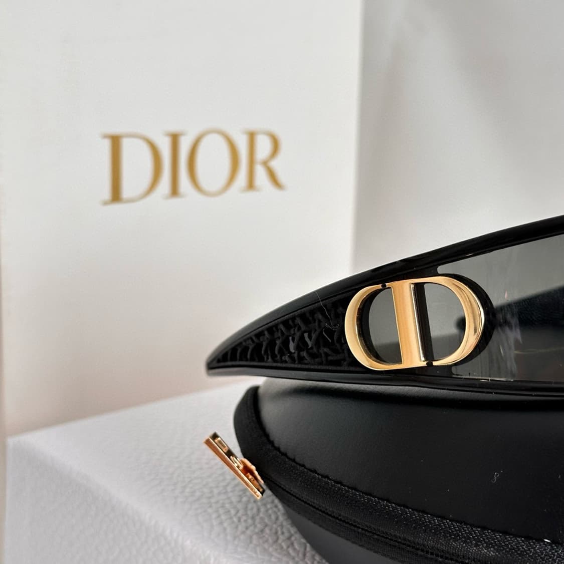 [정품] 디올 베리디올 M1U 선글라스 풀박스  상품이미지3