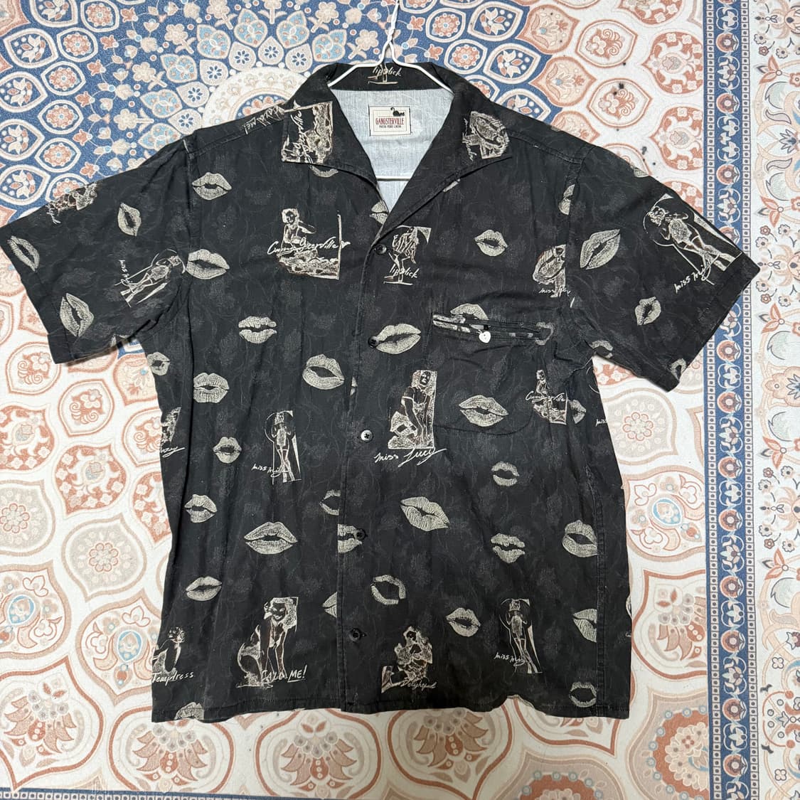 갱스터빌 립프린팅 반팔셔츠 상품이미지1