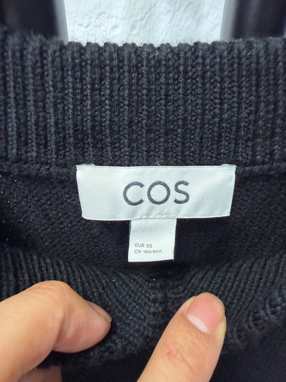 정품) COS 코스 여성 크롭 오버핏 니트 스웨터 XS 상품이미지5