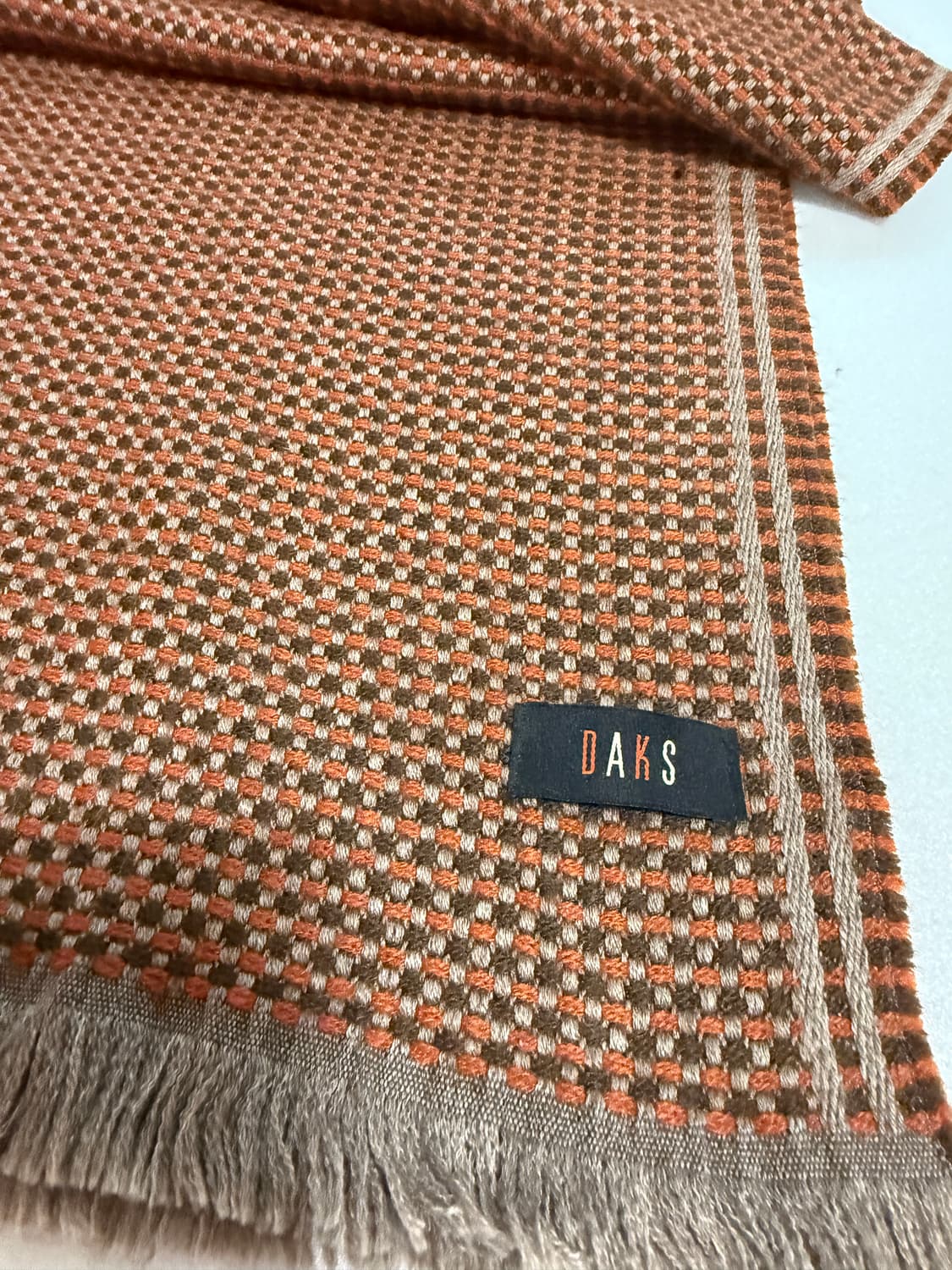 닥스 머플러 상품이미지1