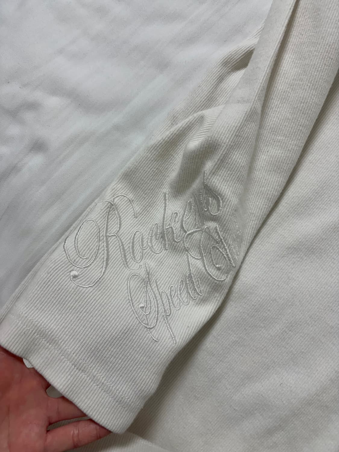 Norton 자수 디테일 롱슬리브 긴팔티 상품이미지5