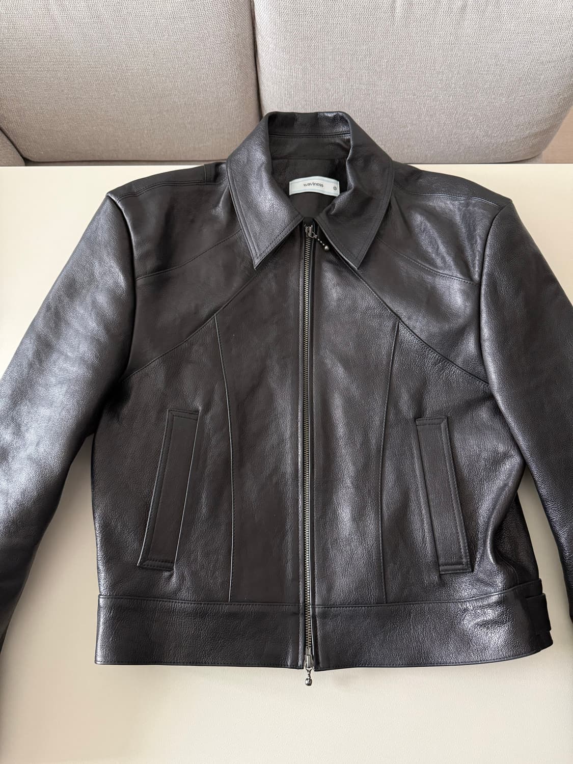 웨이비니스 25fw 프레임 크롭 레더 2사이즈 상품이미지1