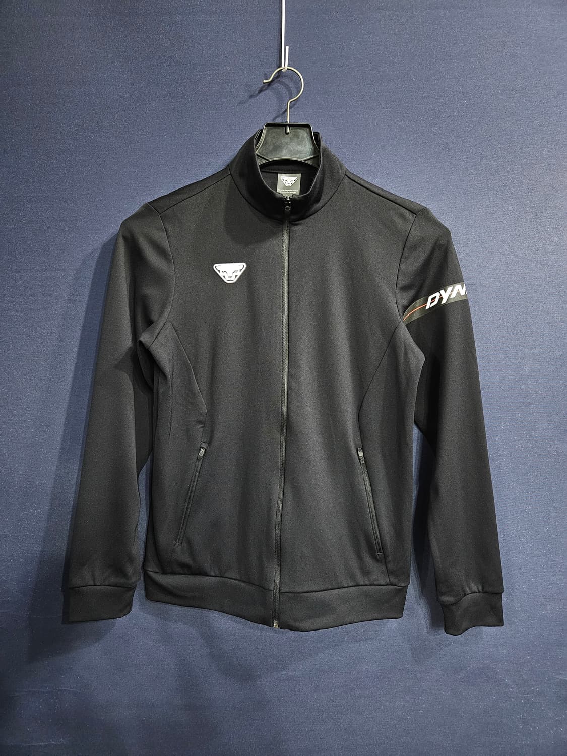 다이나핏 프린팅 블랙 남성 슬림핏 95 집업자켓  상품이미지1