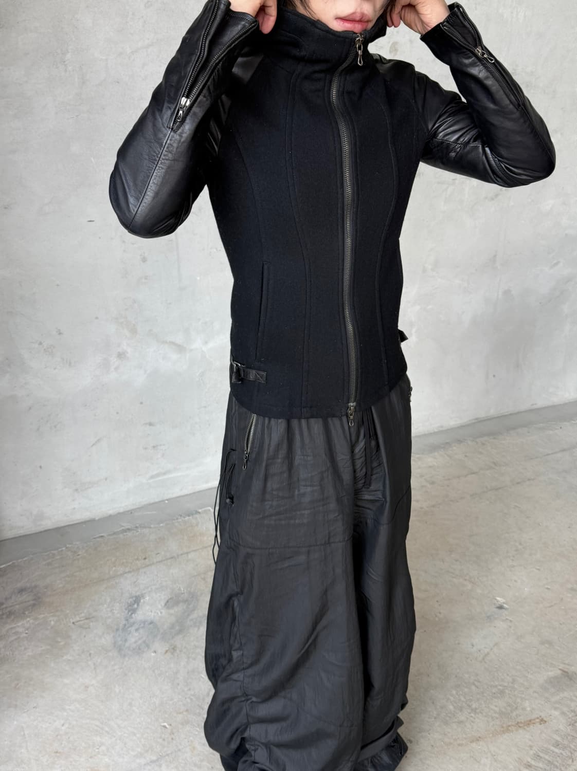 Kazuyuki kumagai attachment 레더 믹스 후드 자켓 상품이미지4