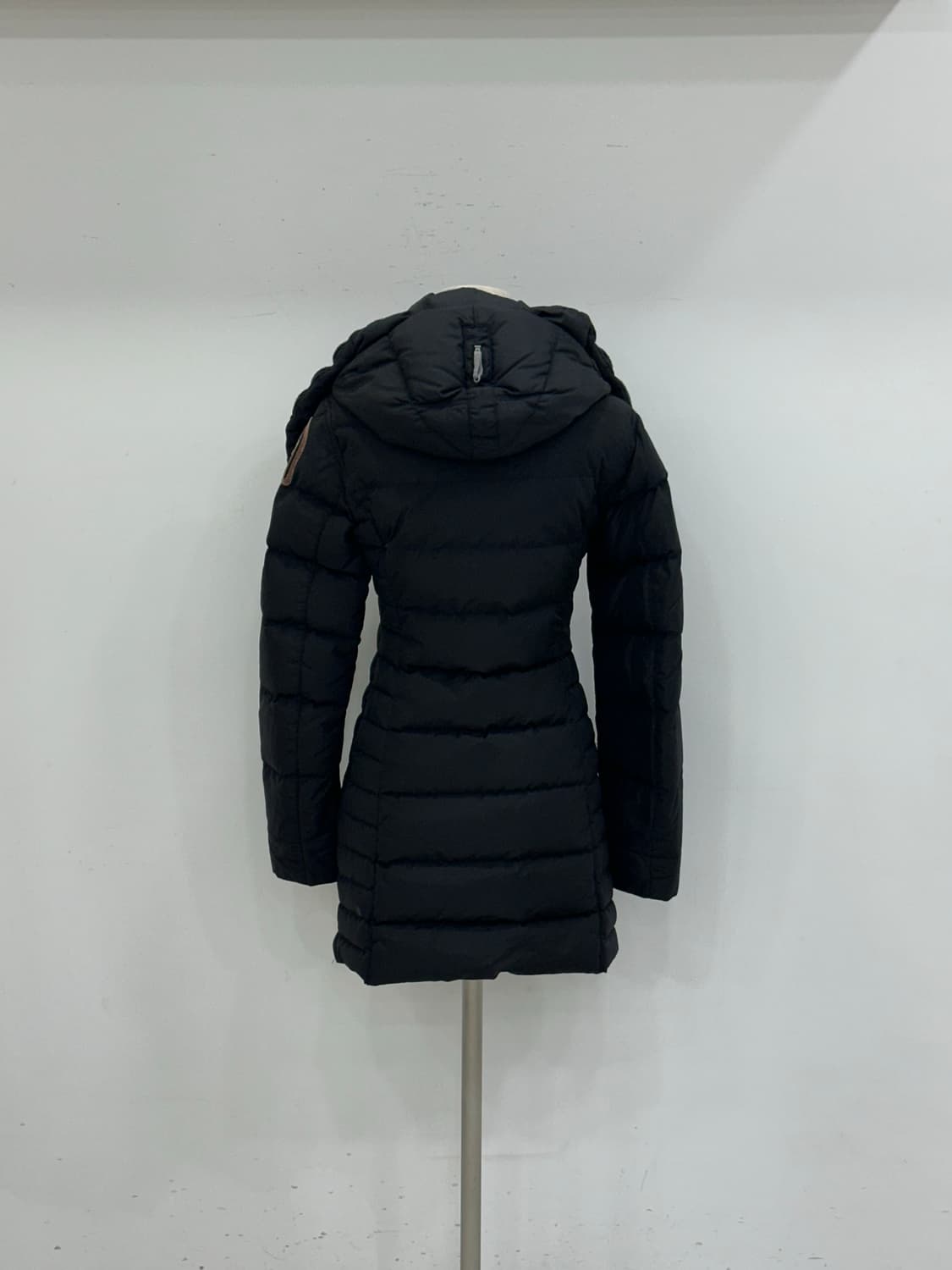 파라점퍼스 다운 패딩 (한국명품감정서 동봉) 상품이미지6