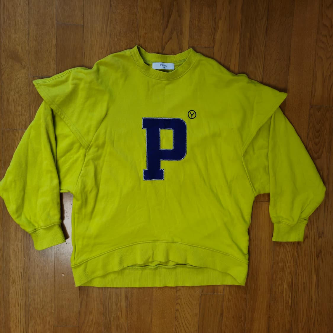 [F] PLAC Y line 플랙 맨투맨 상품이미지1