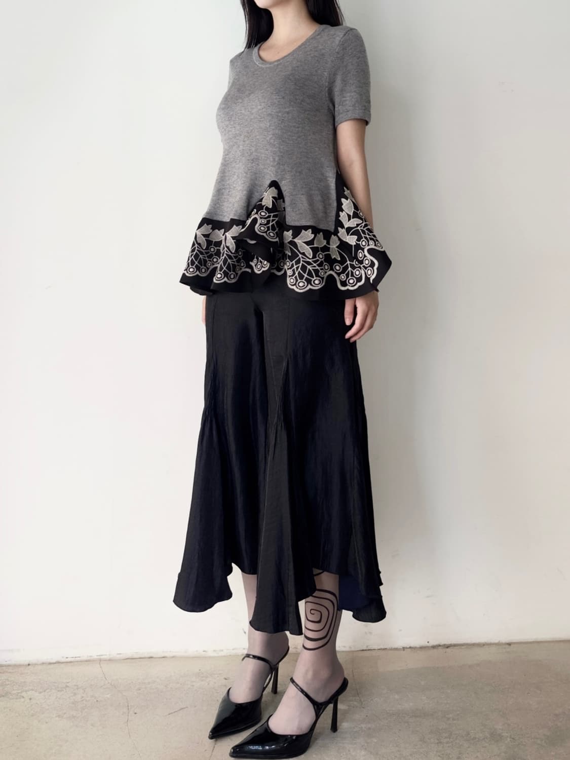 3D embroidery wave knit 상품이미지5