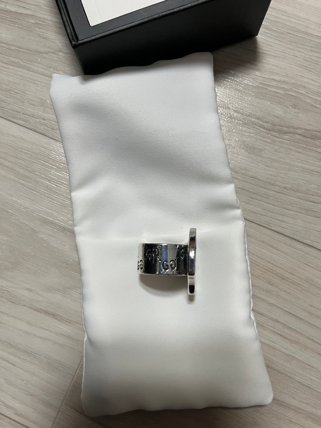 구찌 고스트 스컬 링 상품이미지5