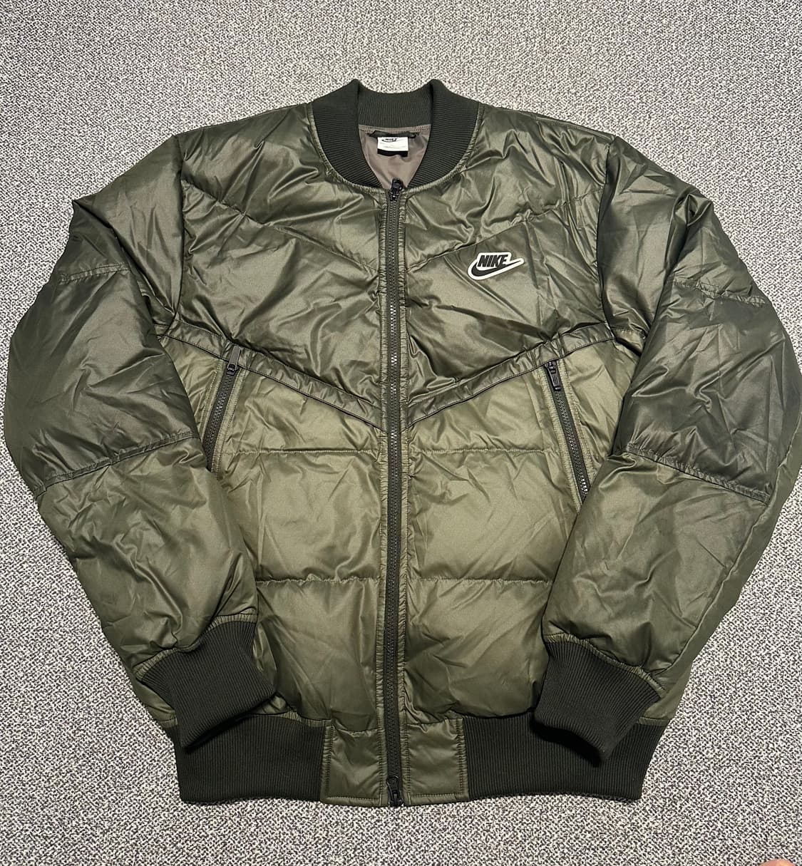 나이키 NSW 다운 필 윈드러너 봄버 자켓 XXL 상품이미지1