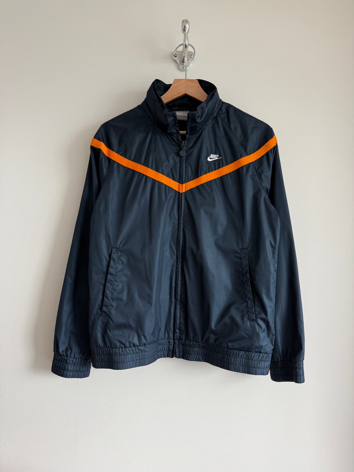 나이키(NIKE) 윈드브레이커 상품이미지1