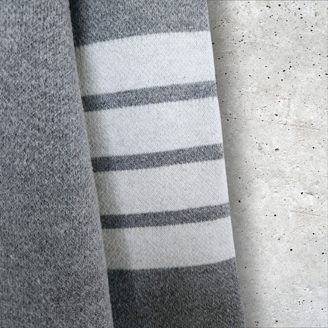 톰브라운 코튼 서퍼 크루넥 스웨터 (95/M) 상품이미지3