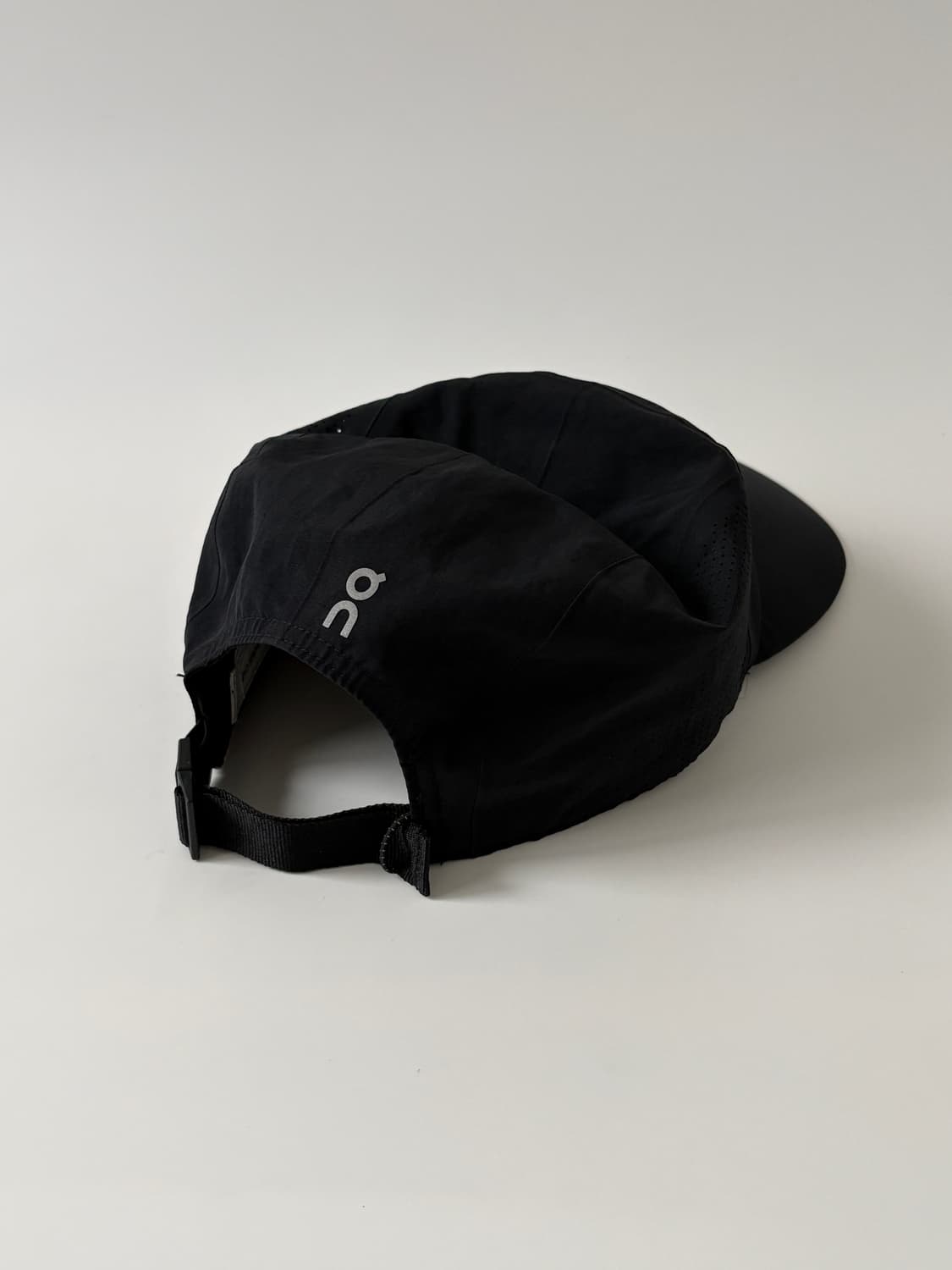 온러닝 퍼포먼스 캡 (블랙) 상품이미지2