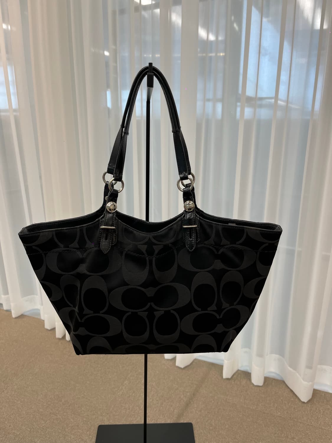 Coach Black Big Bag 상품이미지3