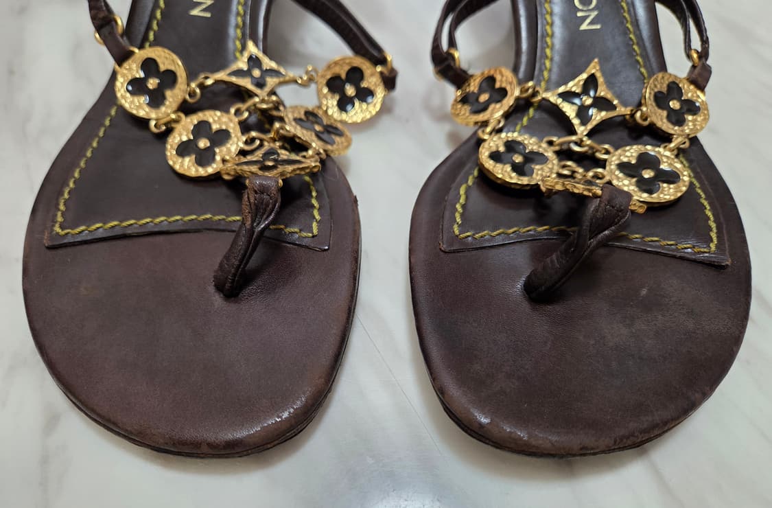 루이비통 여성 체인 샌들  상품이미지3