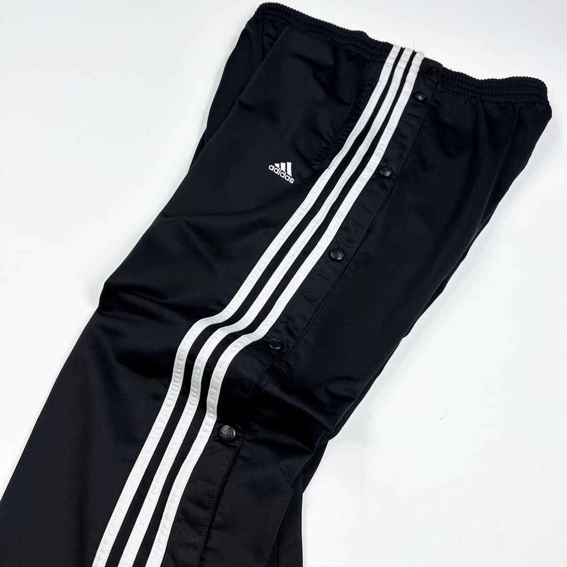 아디다스 올드스쿨 세미와이드 스냅버튼 트랙팬츠 M 상품이미지3