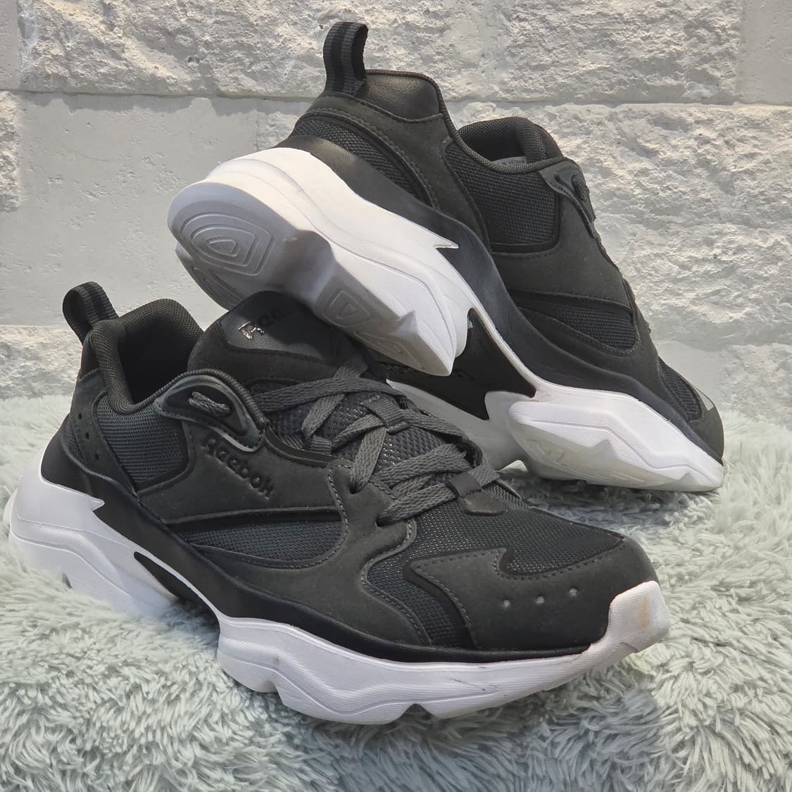 4x-18:리복(Reebok) EF5300 어글리슈즈(265)-상태최상 상품이미지4