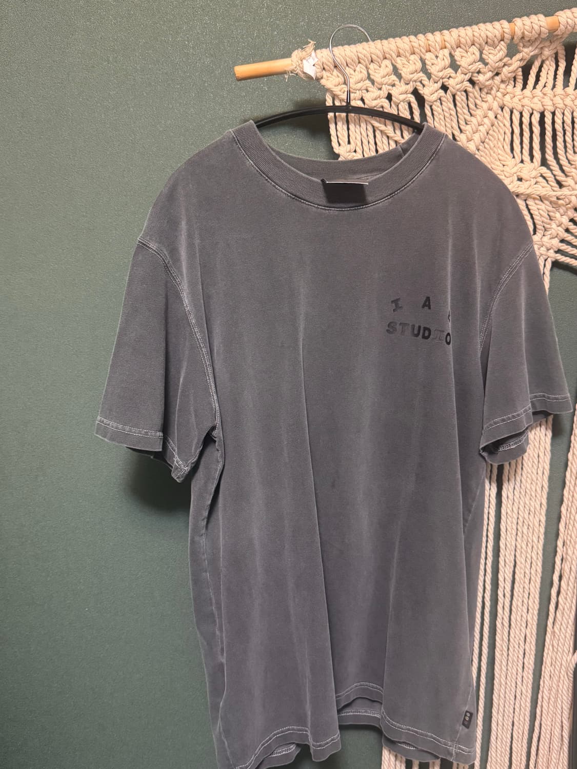 아이앱 스튜디오 피그먼트 반팔 (m사이즈) 상품이미지2