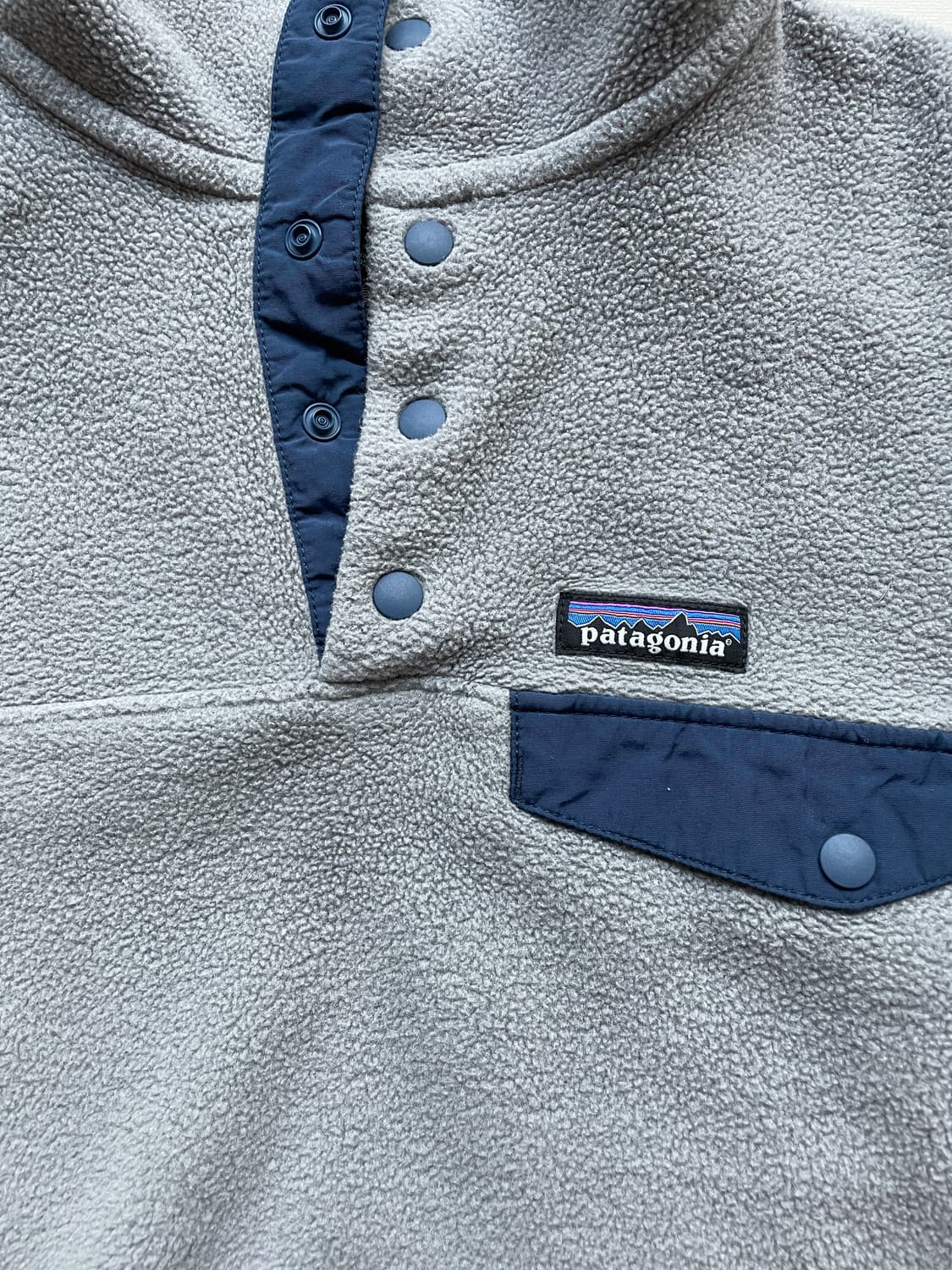 파타고니아 신칠라 우먼스 그레이 플리스 patagonia 상품이미지4