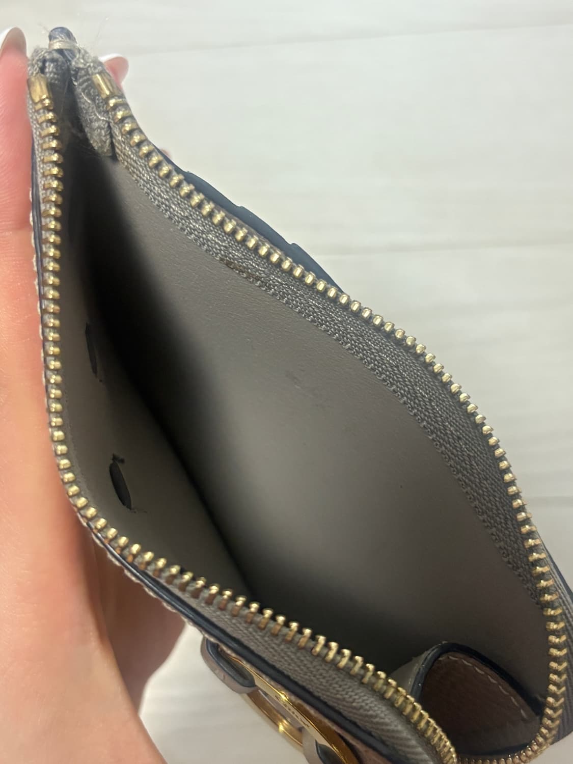 끌로에 카드지갑 상품이미지3