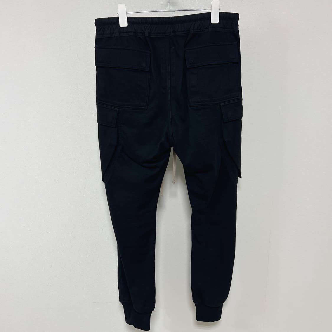 릭오웬스 19SS "BABEL" 카고 조거 팬츠 블랙 상품이미지4