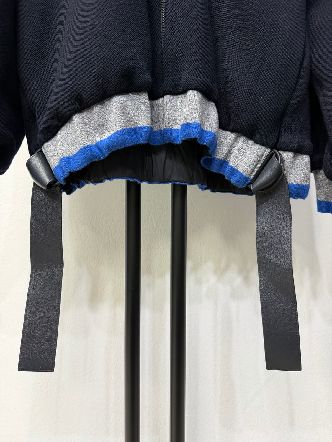 정품) LANVIN 랑방 한섬 가죽 디테일 집업 니트 자켓 88 상품이미지4