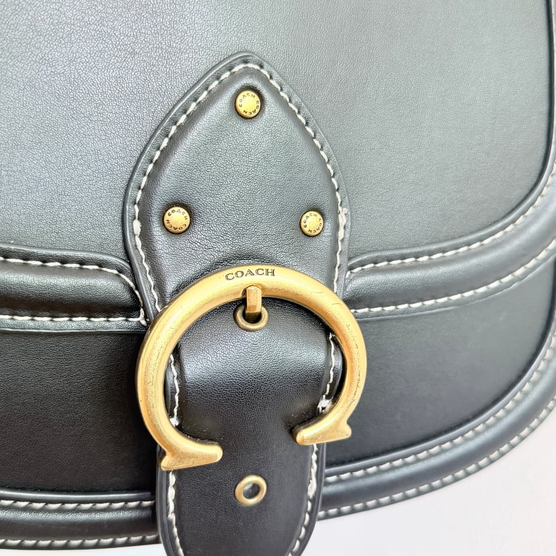 Coach beat saddle bag 상품이미지5