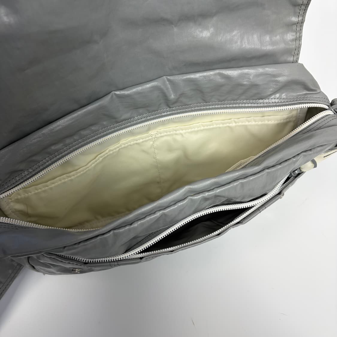 요시다포터 크로스백 가방 상품이미지6