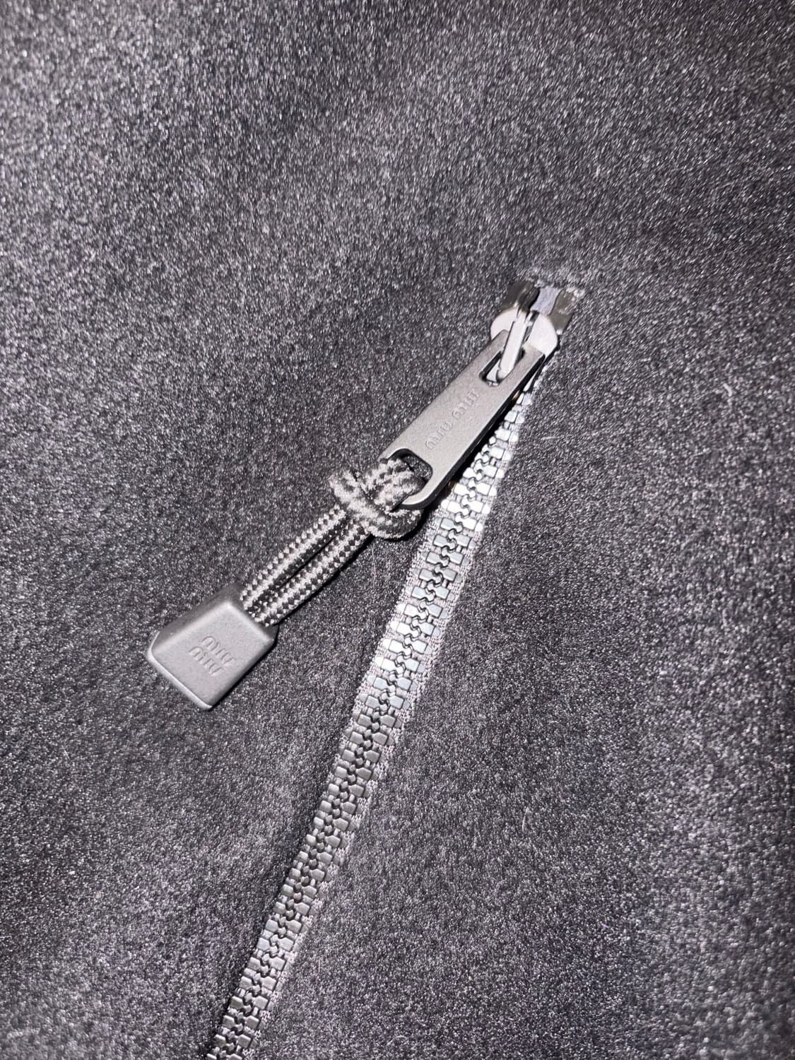 미우미우 하프집업 후리스 XS 상품이미지9