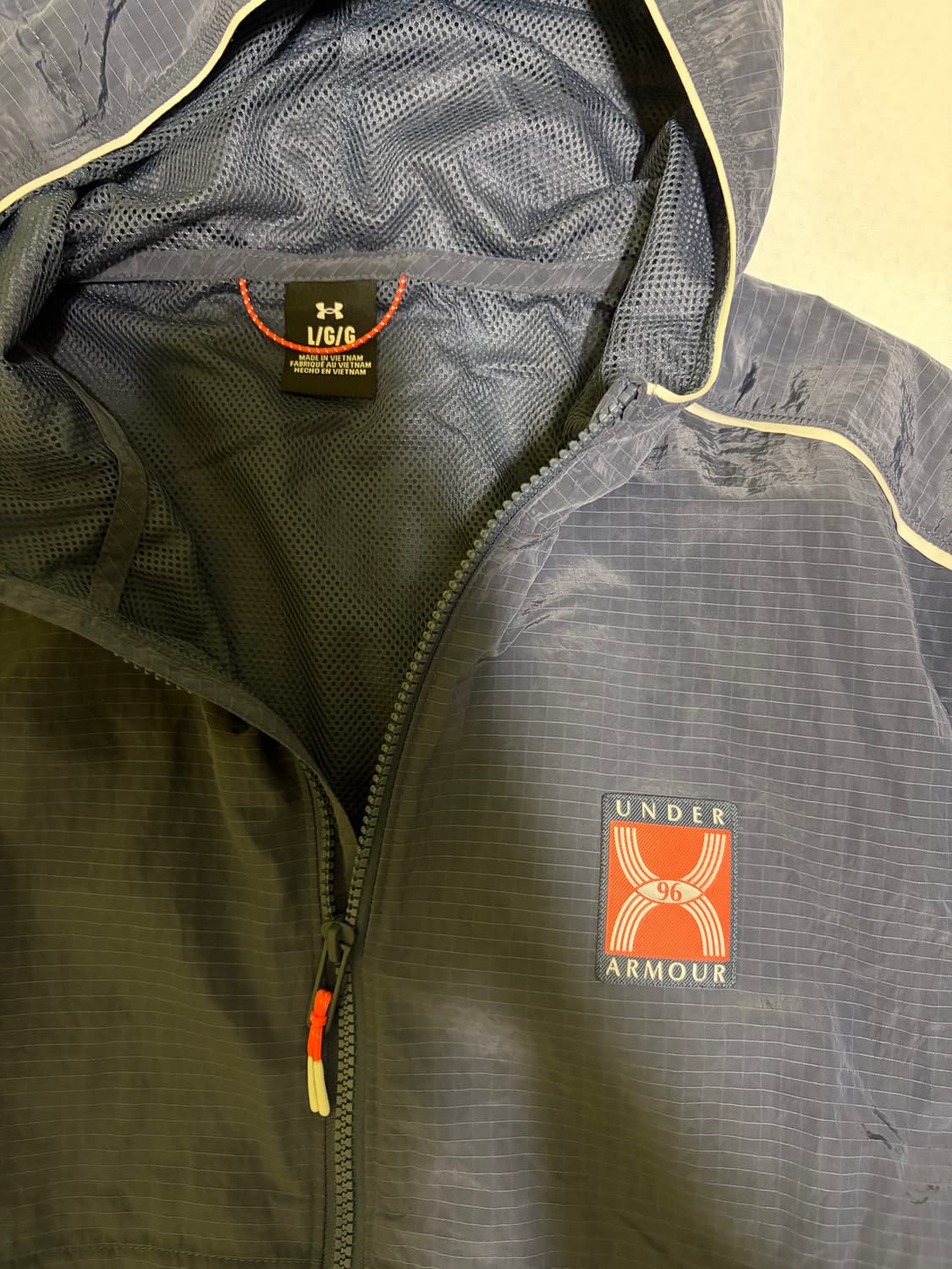 언더아머 UA런 96 바람막이 네이비색 L사이즈 상품이미지3