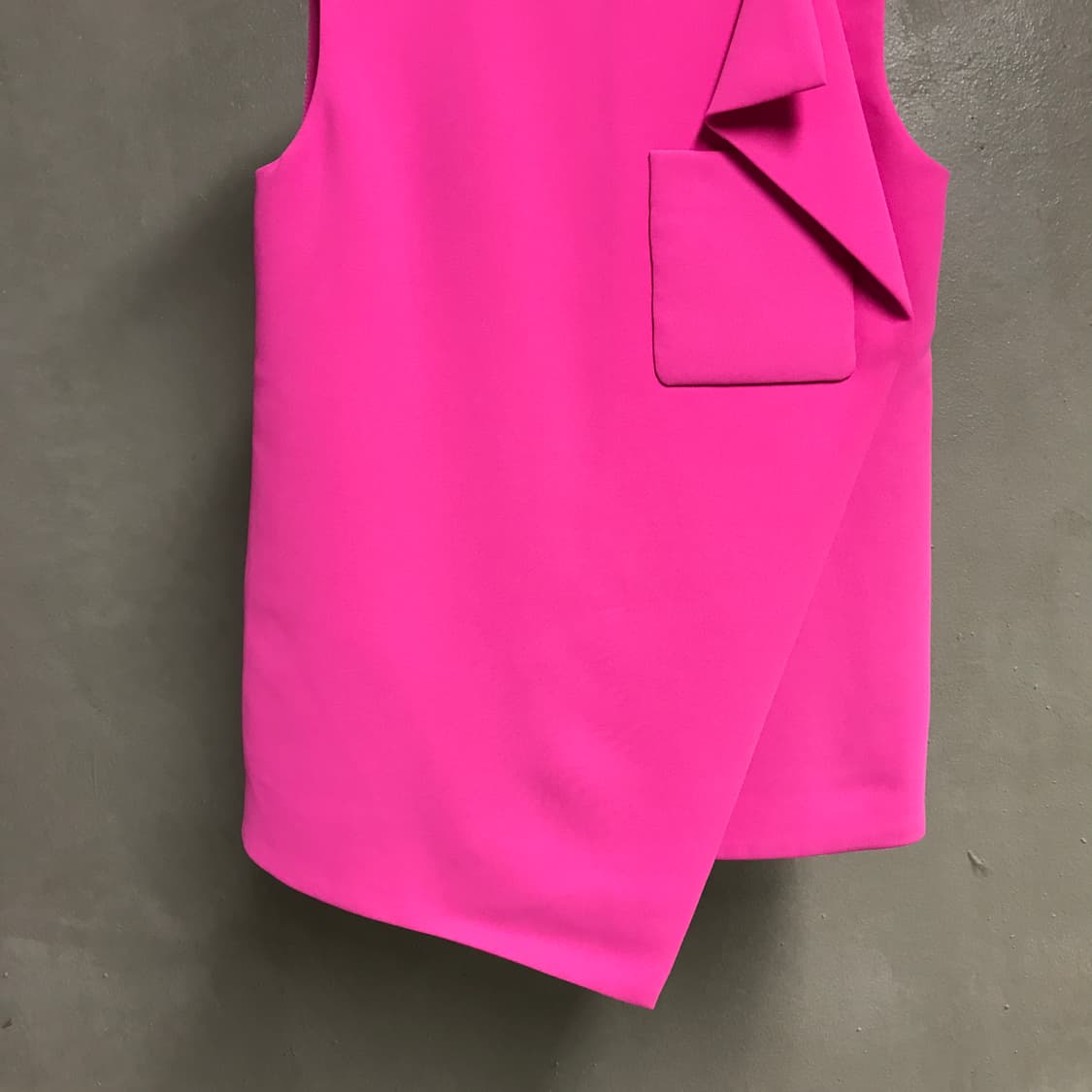 발렌시아가 슬리브리스 블라우스 핑크 36(W) 상품이미지3