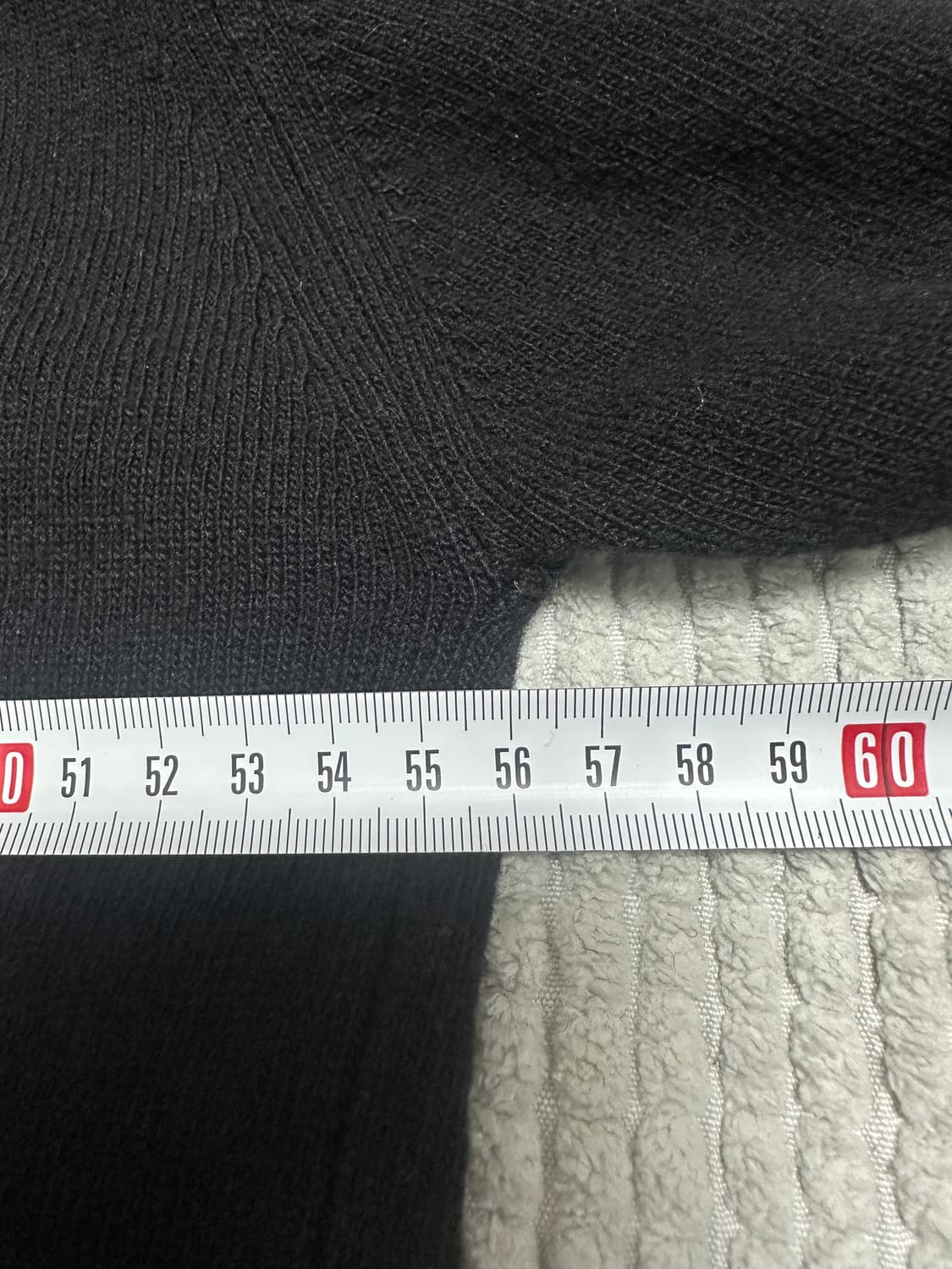 버버리 목폴라 니트 상품이미지7