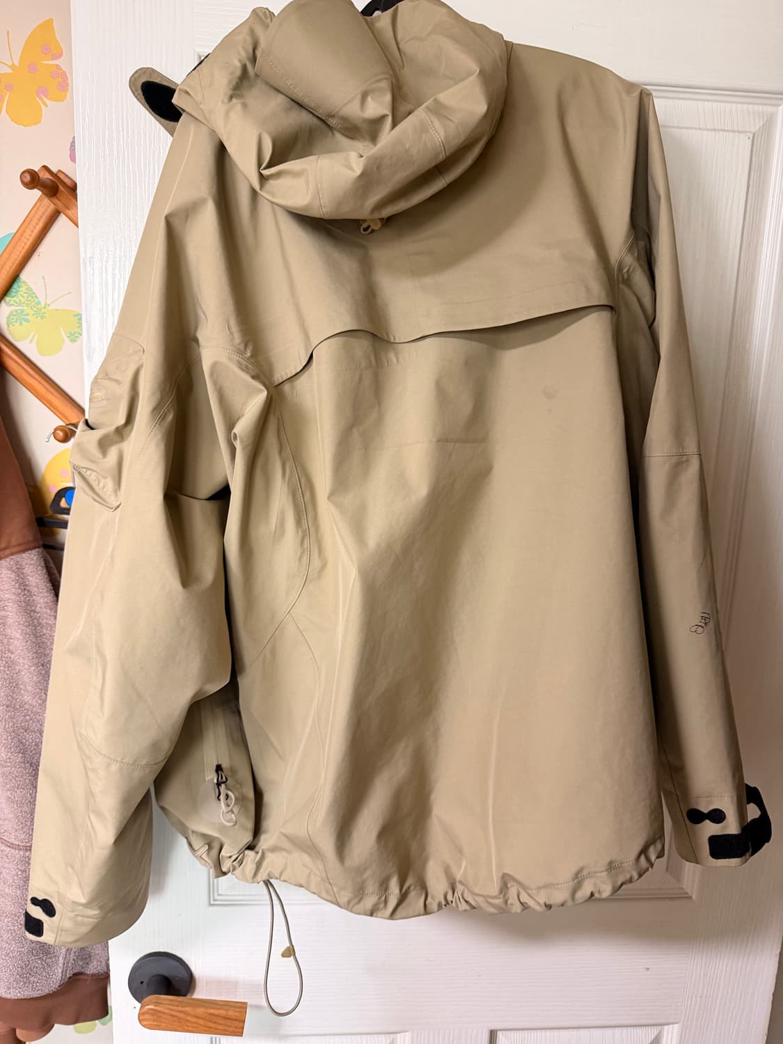 나이키x오프화이트 고어텍스 바람막이 상품이미지2