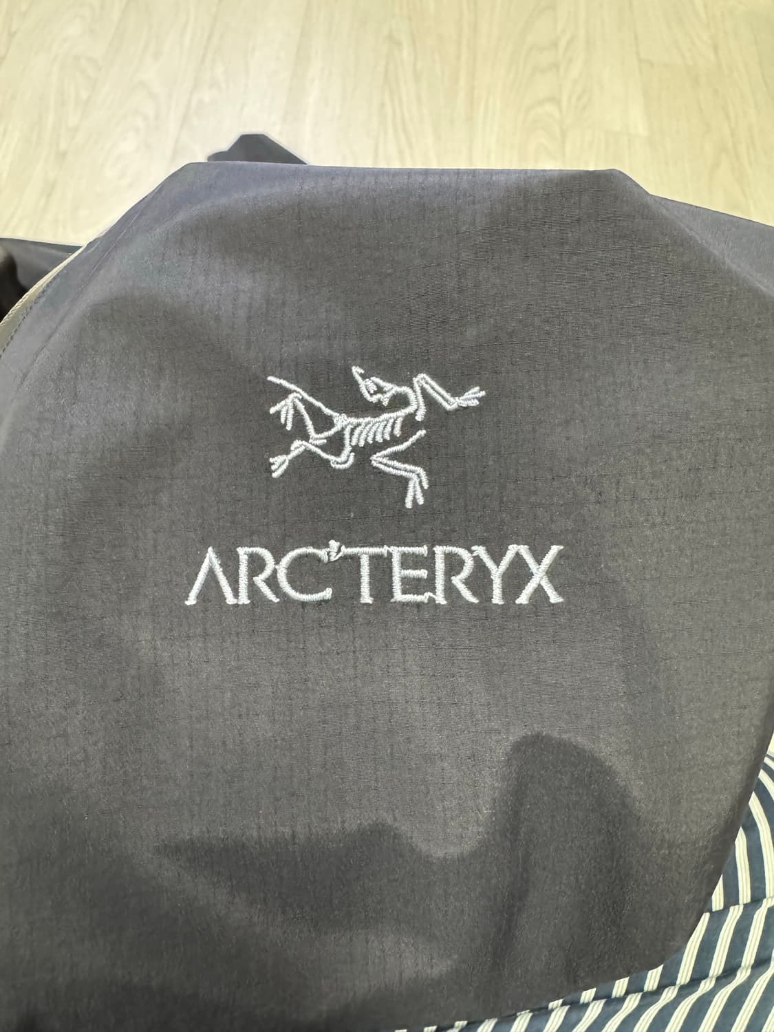 아크테릭스 제타 sl m사이즈 판매합니다 상품이미지2