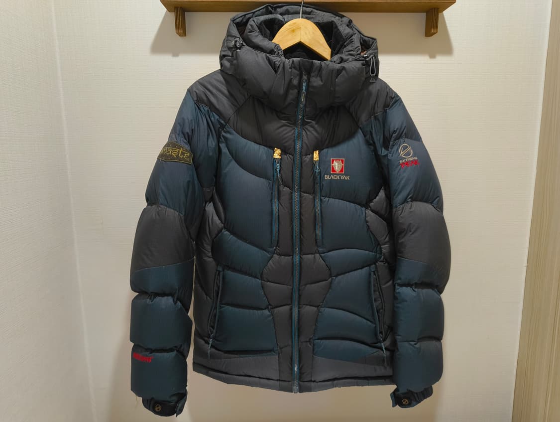 블랙야크 익스트림 피크 구스다운 패딩 95사이즈 상품이미지2