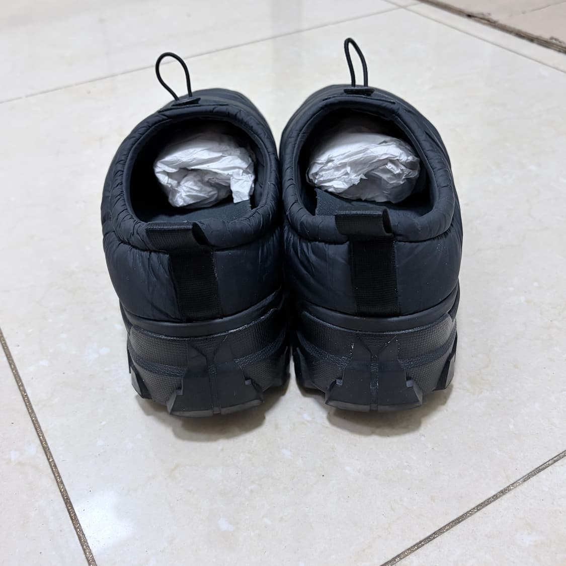 [275] 아모멘토 패딩 슬립온 상품이미지4