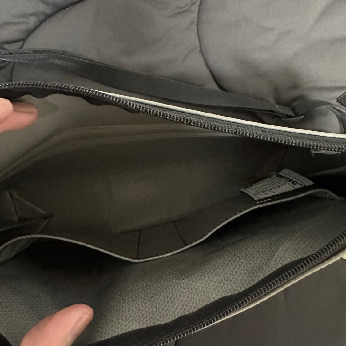 프라이탁 루 lou 실버 크로스백 상품이미지3