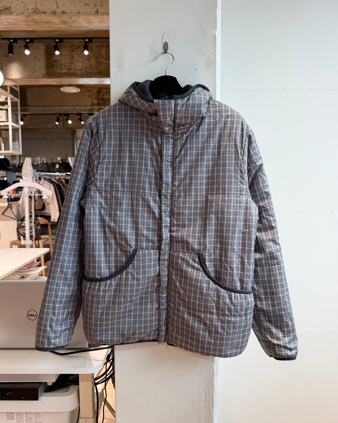 스투시 그레이 체크 리버시블 패딩 점퍼  상품이미지2