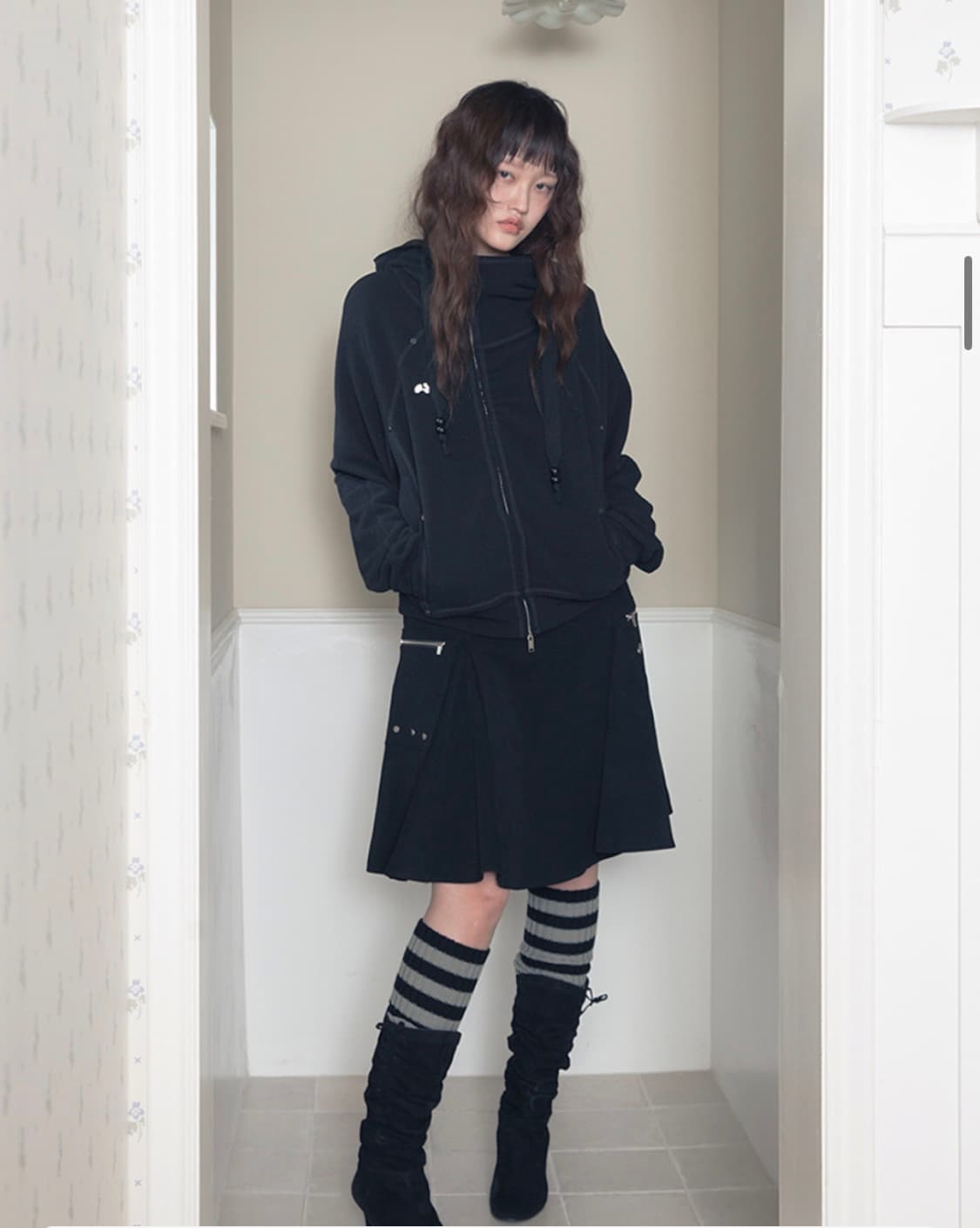 허그유어스킨 셔링 하이넥 후드집업  상품이미지2