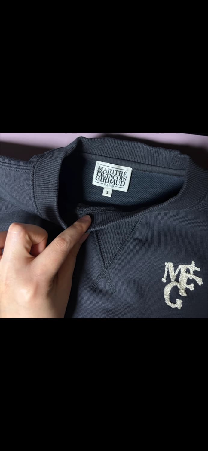 마리떼 프랑소와 저버 크롭 맨투맨 팝니다 상품이미지6