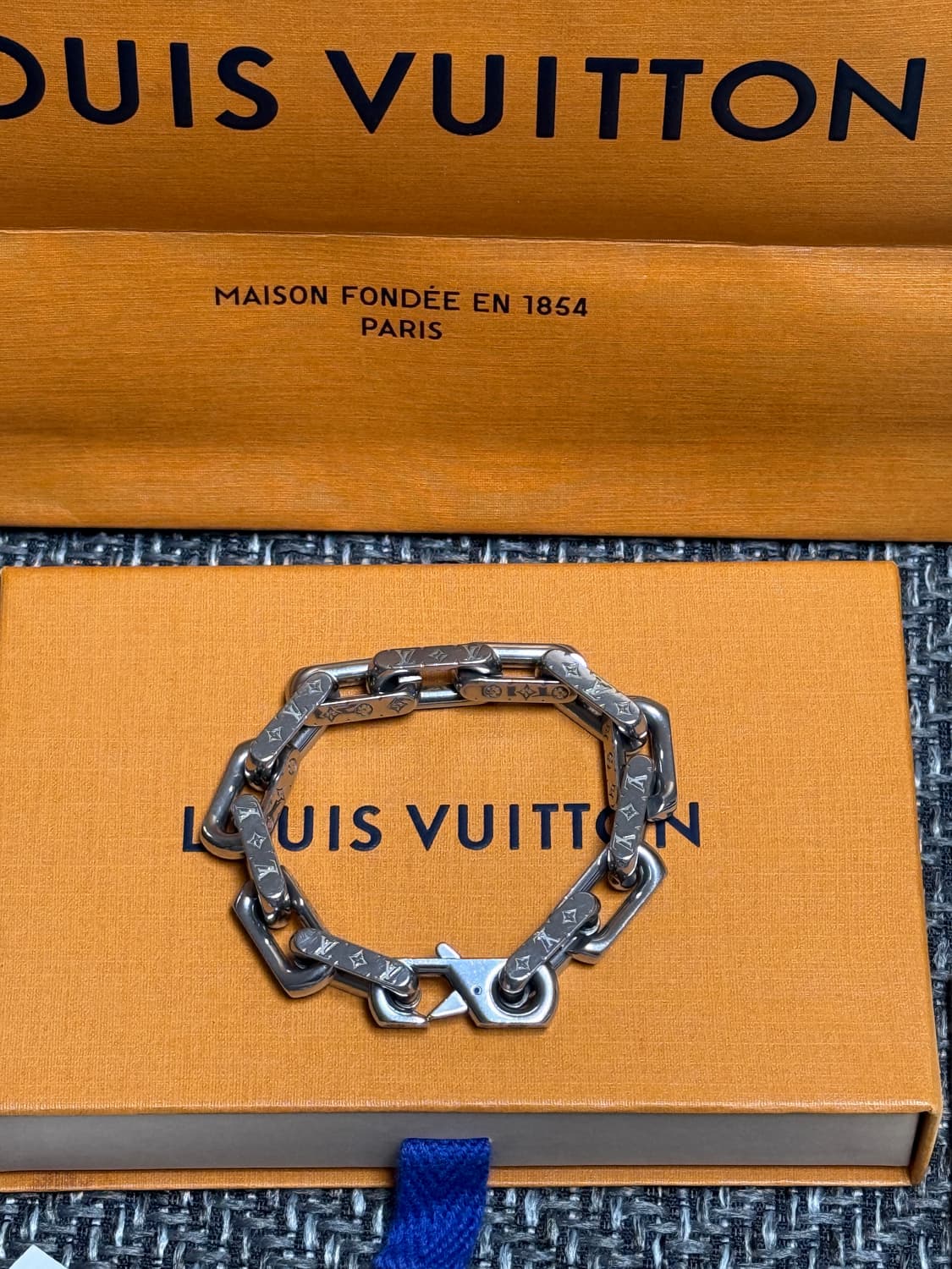 새상품급/풀구성(선물용)루이비통 모노그램 체인 버질아블로 팔찌 상품이미지2