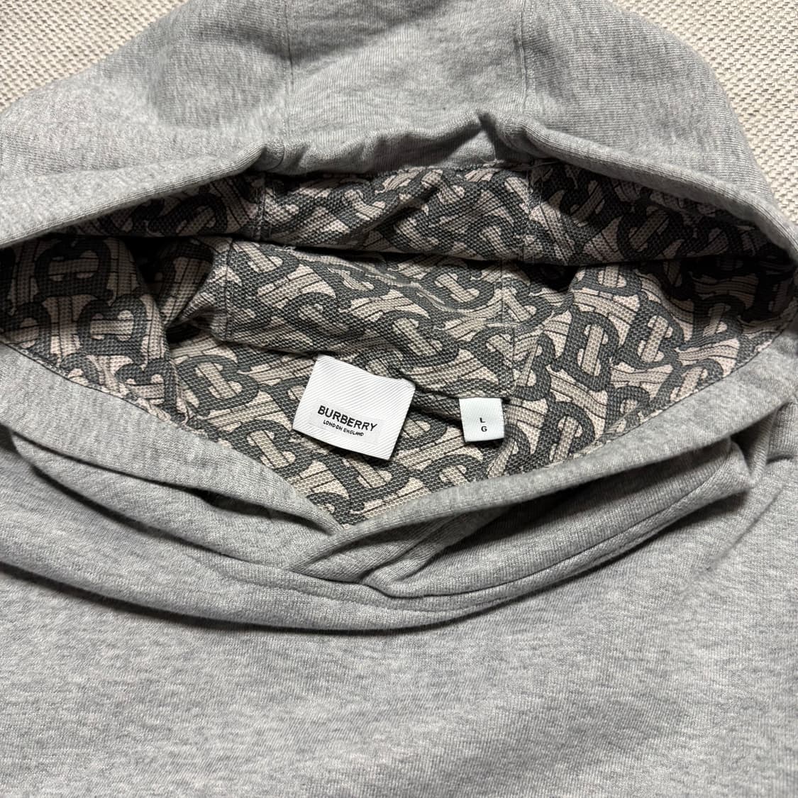 22ss 버버리 (burberry) 로고 모노그램 후드티 상품이미지3